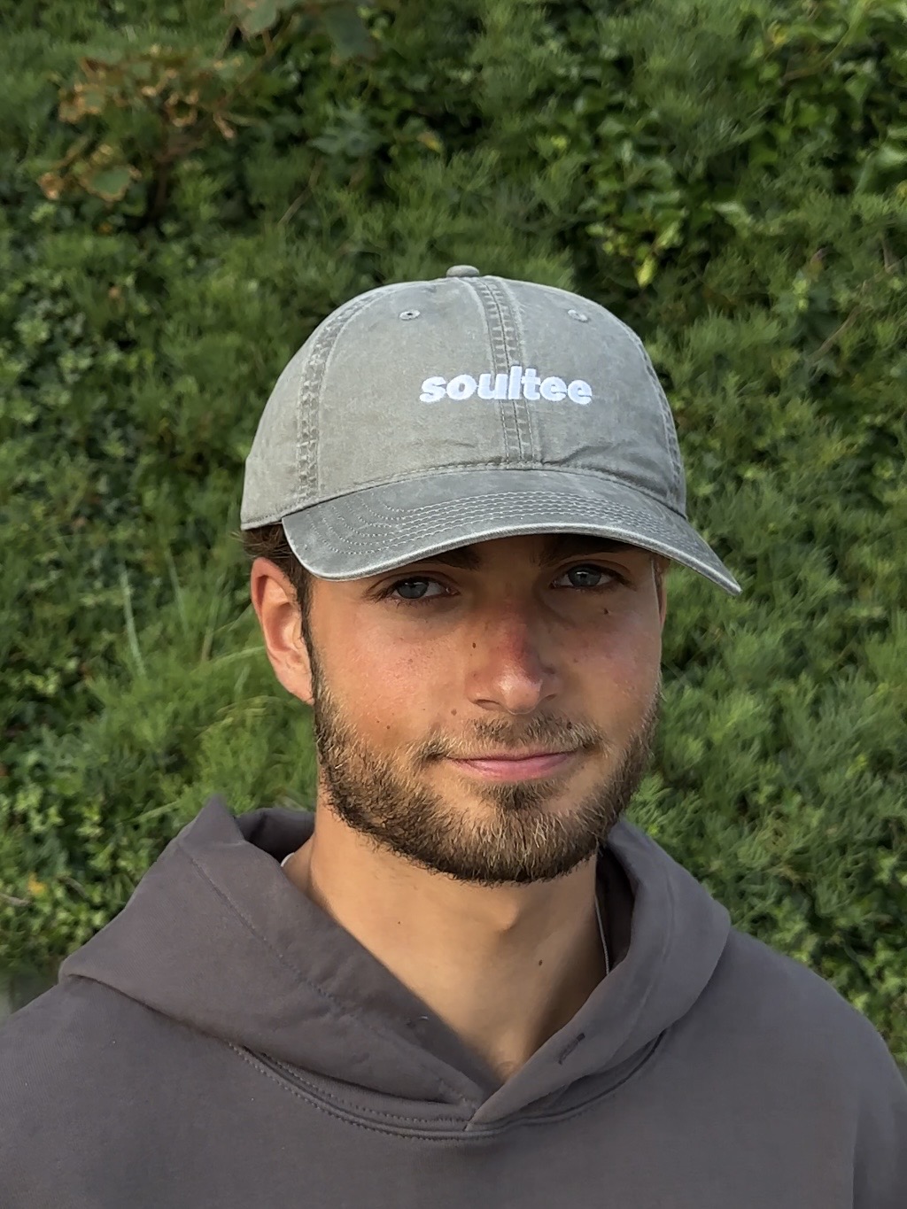 Faded Cap